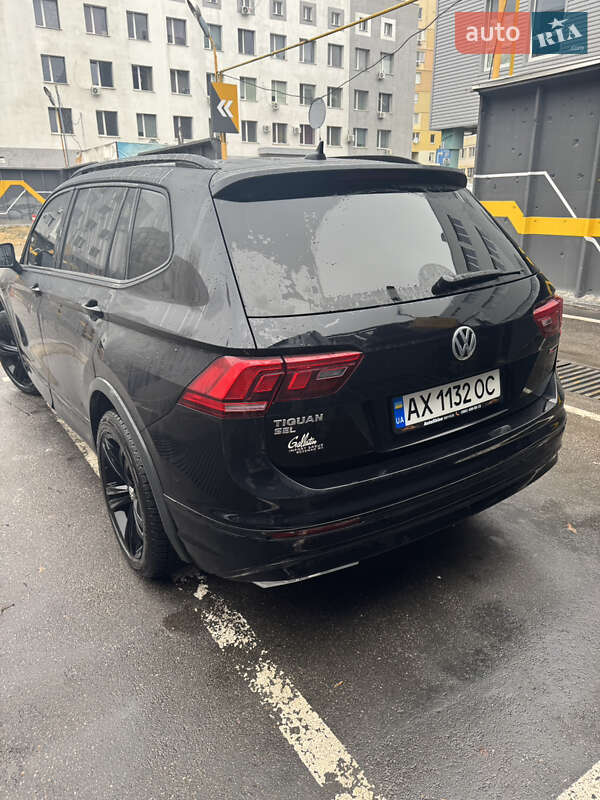 Внедорожник / Кроссовер Volkswagen Tiguan 2019 в Харькове