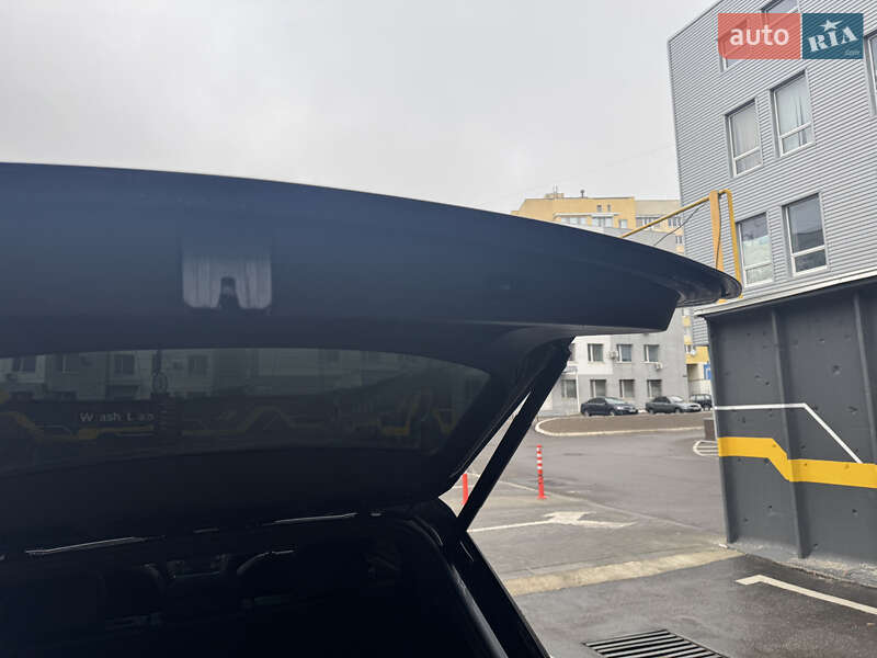 Внедорожник / Кроссовер Volkswagen Tiguan 2019 в Харькове