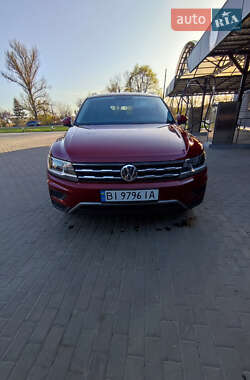 Внедорожник / Кроссовер Volkswagen Tiguan 2018 в Миргороде