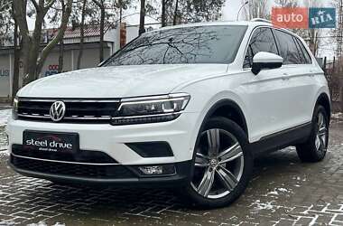 Внедорожник / Кроссовер Volkswagen Tiguan 2018 в Николаеве