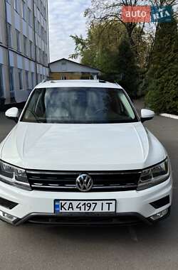 Позашляховик / Кросовер Volkswagen Tiguan 2019 в Києві