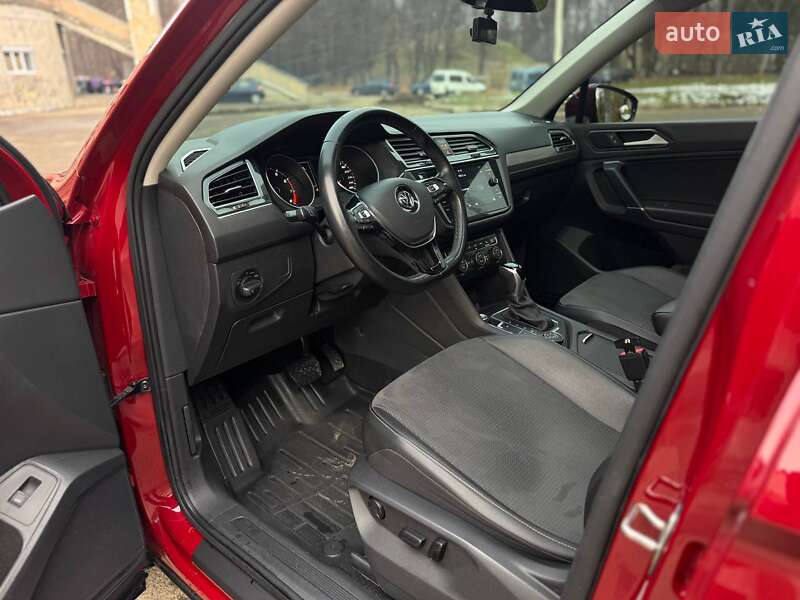 Внедорожник / Кроссовер Volkswagen Tiguan 2018 в Ивано-Франковске фото 18 Внедорожник / Кроссовер Volkswagen Tiguan 2018 в Ивано-Франковске