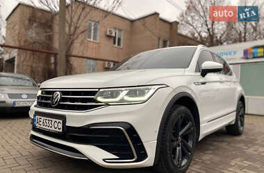 Позашляховик / Кросовер Volkswagen Tiguan 2021 в Кривому Розі