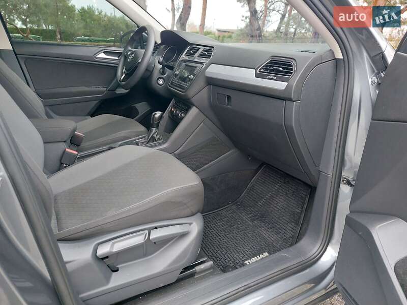 Внедорожник / Кроссовер Volkswagen Tiguan 2019 в Днепре
