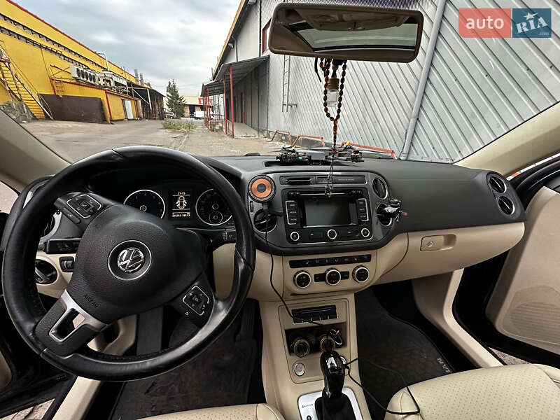 Внедорожник / Кроссовер Volkswagen Tiguan 2014 в Житомире