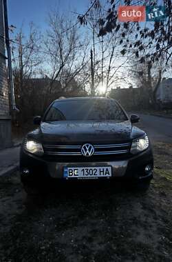 Внедорожник / Кроссовер Volkswagen Tiguan 2012 в Николаеве