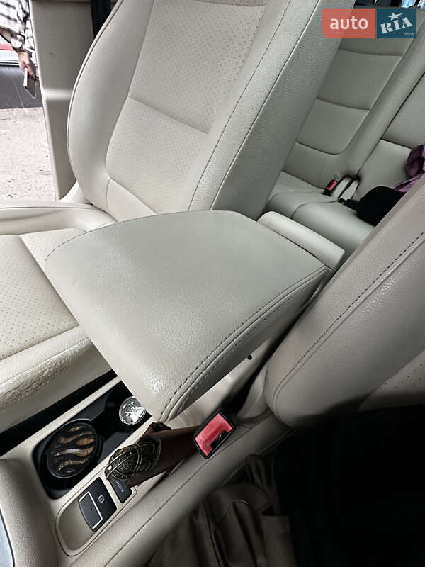 Внедорожник / Кроссовер Volkswagen Tiguan 2014 в Житомире