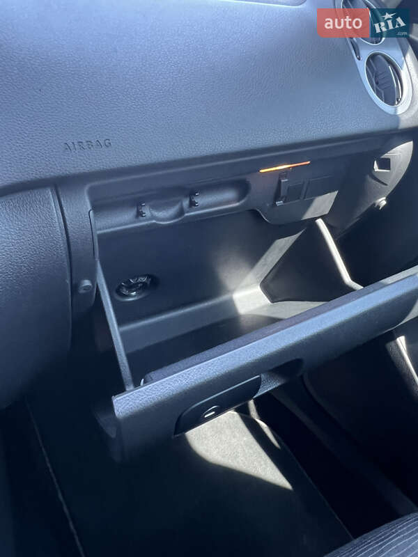 Внедорожник / Кроссовер Volkswagen Tiguan 2015 в Львове фото 15 Внедорожник / Кроссовер Volkswagen Tiguan 2015 в Львове