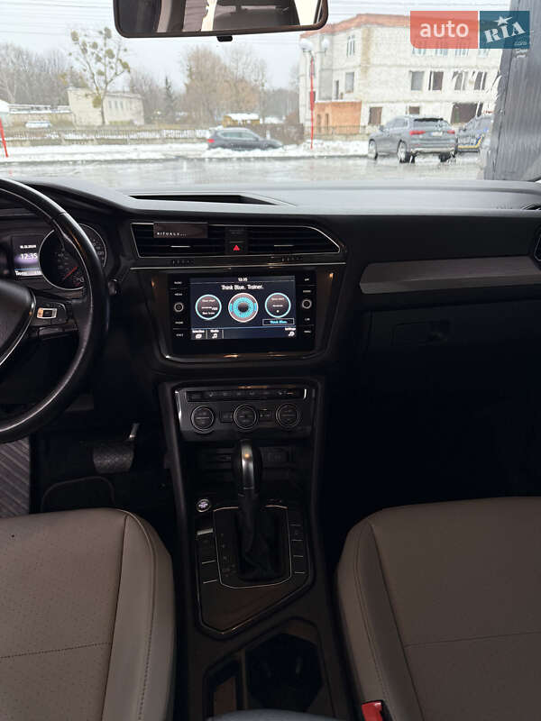 Внедорожник / Кроссовер Volkswagen Tiguan 2018 в Виннице фото 43 Внедорожник / Кроссовер Volkswagen Tiguan 2018 в Виннице