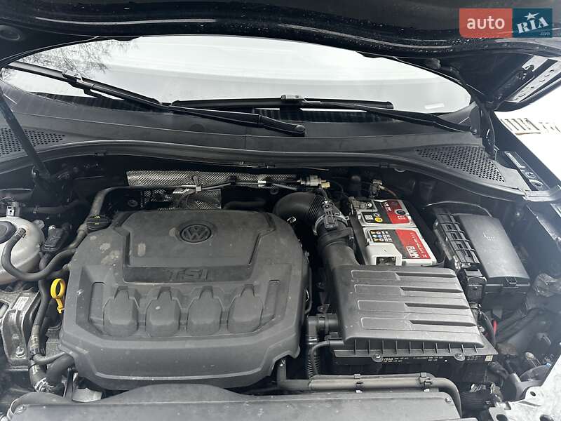 Внедорожник / Кроссовер Volkswagen Tiguan 2019 в Сумах