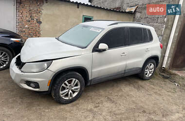 Внедорожник / Кроссовер Volkswagen Tiguan 2015 в Львове