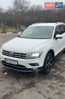 Позашляховик / Кросовер Volkswagen Tiguan 2017 в Запоріжжі