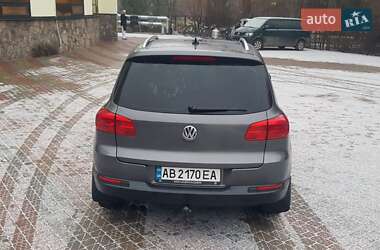 Внедорожник / Кроссовер Volkswagen Tiguan 2012 в Хмельнике