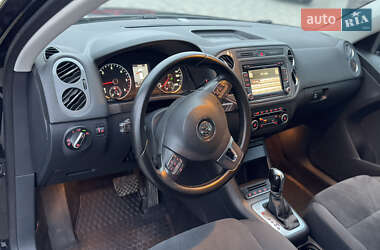 Позашляховик / Кросовер Volkswagen Tiguan 2012 в Сарнах