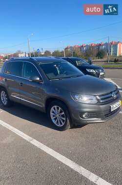 Позашляховик / Кросовер Volkswagen Tiguan 2013 в Рівному