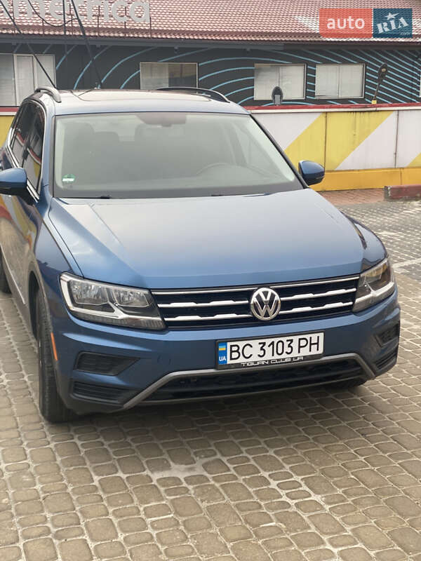 Внедорожник / Кроссовер Volkswagen Tiguan 2018 в Львове