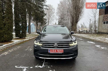 Позашляховик / Кросовер Volkswagen Tiguan 2021 в Рівному