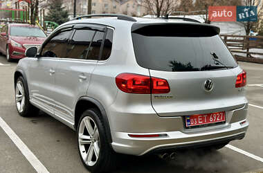 Внедорожник / Кроссовер Volkswagen Tiguan 2016 в Киеве