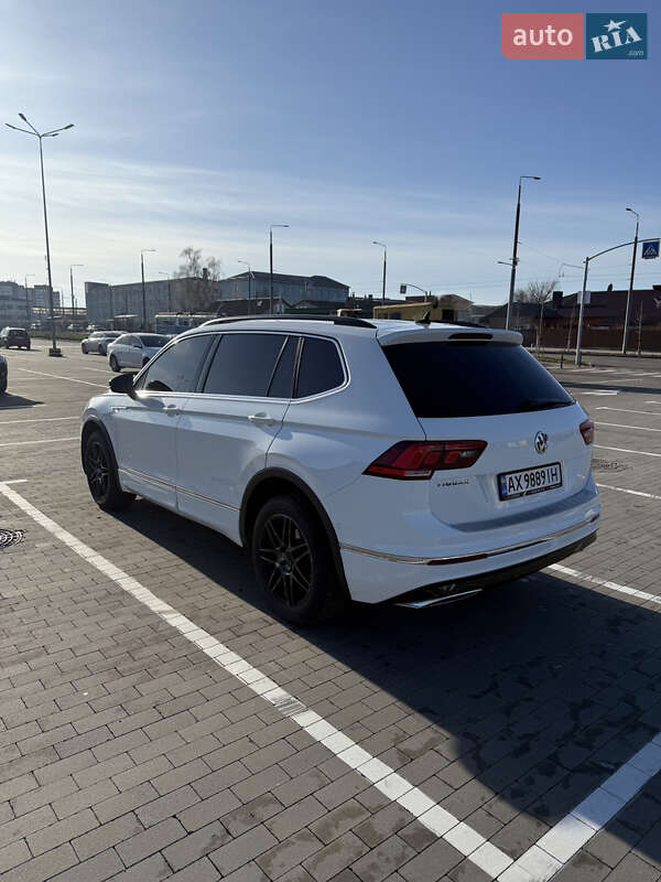 Внедорожник / Кроссовер Volkswagen Tiguan 2018 в Виннице фото 11 Внедорожник / Кроссовер Volkswagen Tiguan 2018 в Виннице