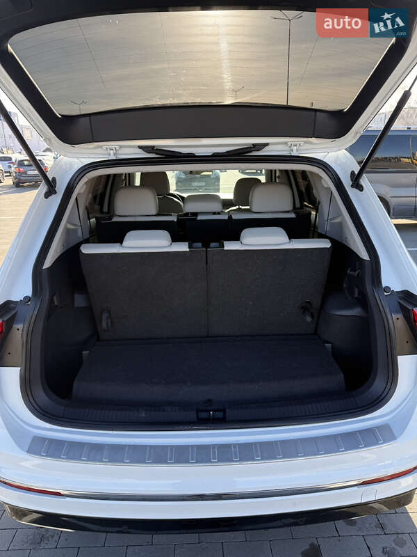 Внедорожник / Кроссовер Volkswagen Tiguan 2018 в Виннице фото 34 Внедорожник / Кроссовер Volkswagen Tiguan 2018 в Виннице