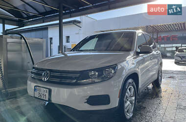 Позашляховик / Кросовер Volkswagen Tiguan 2013 в Ужгороді