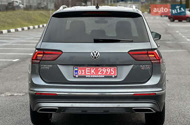 Позашляховик / Кросовер Volkswagen Tiguan 2018 в 