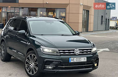 Внедорожник / Кроссовер Volkswagen Tiguan 2017 в Днепре