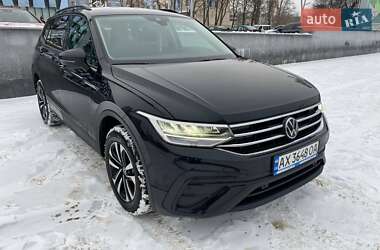 Позашляховик / Кросовер Volkswagen Tiguan 2021 в Києві