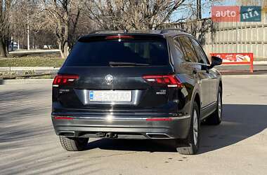 Позашляховик / Кросовер Volkswagen Tiguan 2018 в Дніпрі