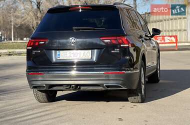 Позашляховик / Кросовер Volkswagen Tiguan 2018 в Дніпрі