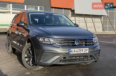 Позашляховик / Кросовер Volkswagen Tiguan 2021 в Києві