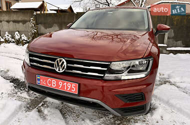 Позашляховик / Кросовер Volkswagen Tiguan 2019 в Львові