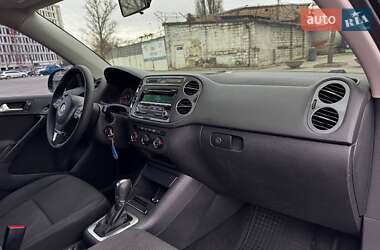 Внедорожник / Кроссовер Volkswagen Tiguan 2012 в Днепре