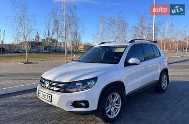 Позашляховик / Кросовер Volkswagen Tiguan 2011 в Ізмаїлі