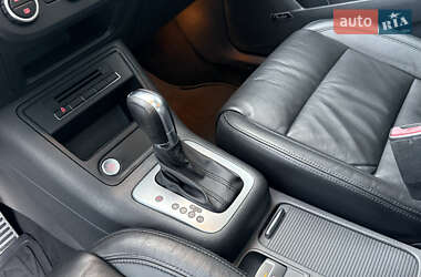 Внедорожник / Кроссовер Volkswagen Tiguan 2013 в 