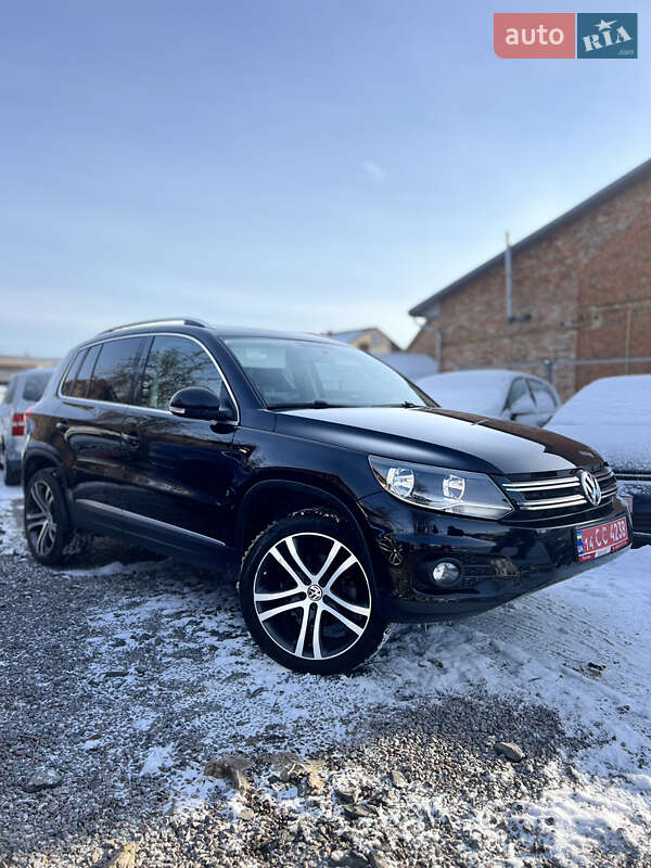 Внедорожник / Кроссовер Volkswagen Tiguan 2013 в Львове