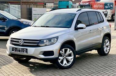 Позашляховик / Кросовер Volkswagen Tiguan 2015 в Львові