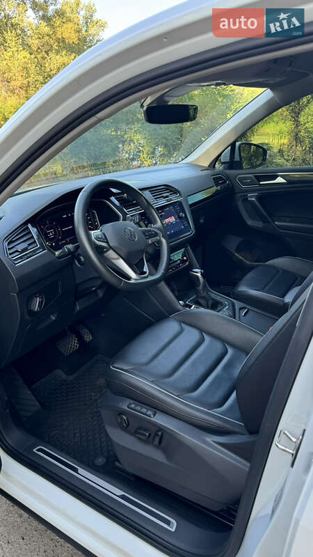 Внедорожник / Кроссовер Volkswagen Tiguan 2021 в Кременчуге фото 8 Внедорожник / Кроссовер Volkswagen Tiguan 2021 в Кременчуге