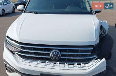 Позашляховик / Кросовер Volkswagen Tiguan 2024 в Костопілі