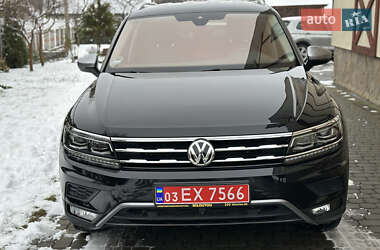 Позашляховик / Кросовер Volkswagen Tiguan 2018 в Луцьку