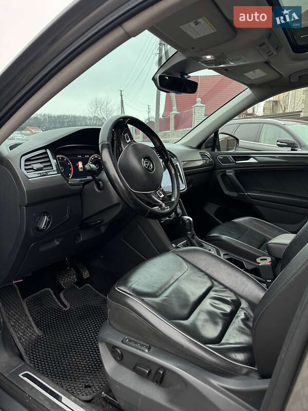 Внедорожник / Кроссовер Volkswagen Tiguan 2018 в Белой Церкви фото 11 Внедорожник / Кроссовер Volkswagen Tiguan 2018 в Белой Церкви