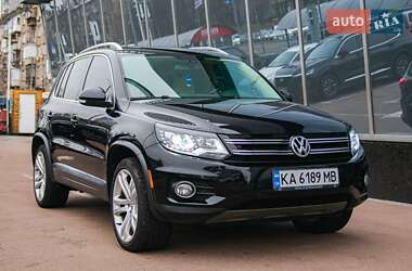 Позашляховик / Кросовер Volkswagen Tiguan 2016 в Києві