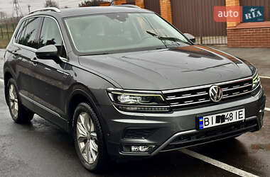 Позашляховик / Кросовер Volkswagen Tiguan 2018 в Полтаві