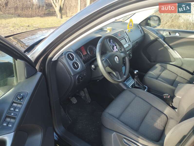 Внедорожник / Кроссовер Volkswagen Tiguan 2008 в Днепре фото 11 Внедорожник / Кроссовер Volkswagen Tiguan 2008 в Днепре