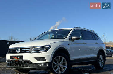 Внедорожник / Кроссовер Volkswagen Tiguan 2020 в Луцке