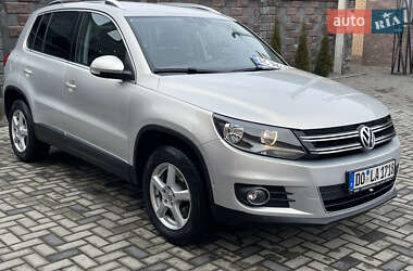 Позашляховик / Кросовер Volkswagen Tiguan 2011 в Рівному