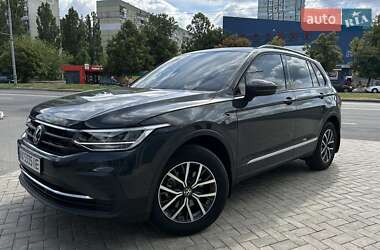 Позашляховик / Кросовер Volkswagen Tiguan 2024 в Харкові