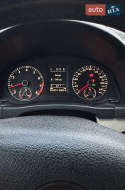 Внедорожник / Кроссовер Volkswagen Tiguan 2009 в 