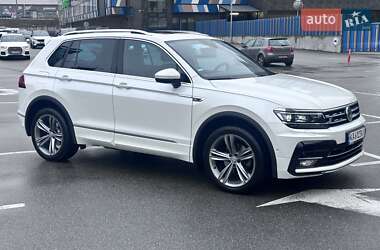 Внедорожник / Кроссовер Volkswagen Tiguan 2019 в Киеве