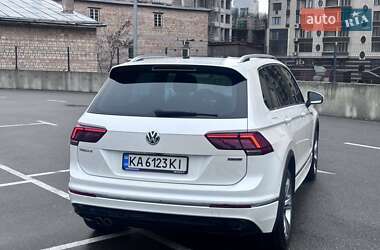 Внедорожник / Кроссовер Volkswagen Tiguan 2019 в Киеве